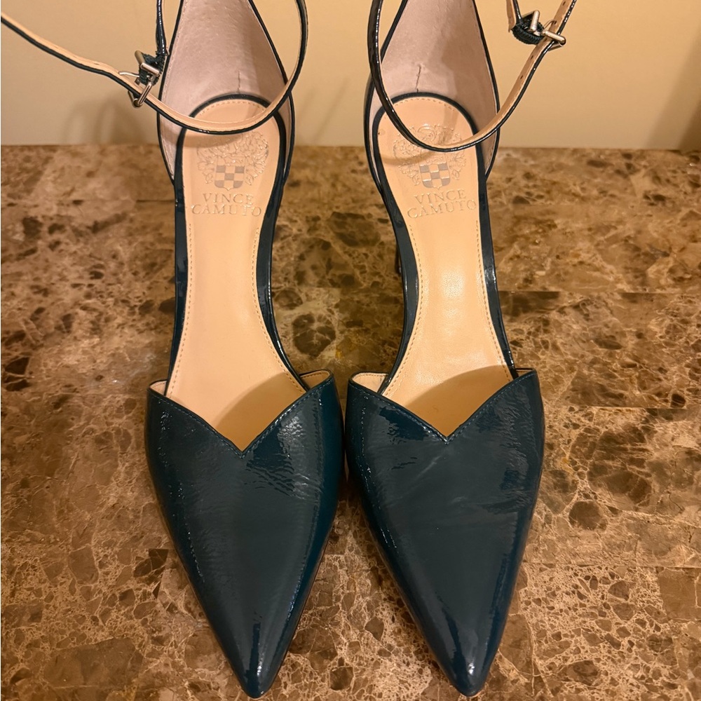 Vince Camuto Teal Patent Leather Heels Never worn!
